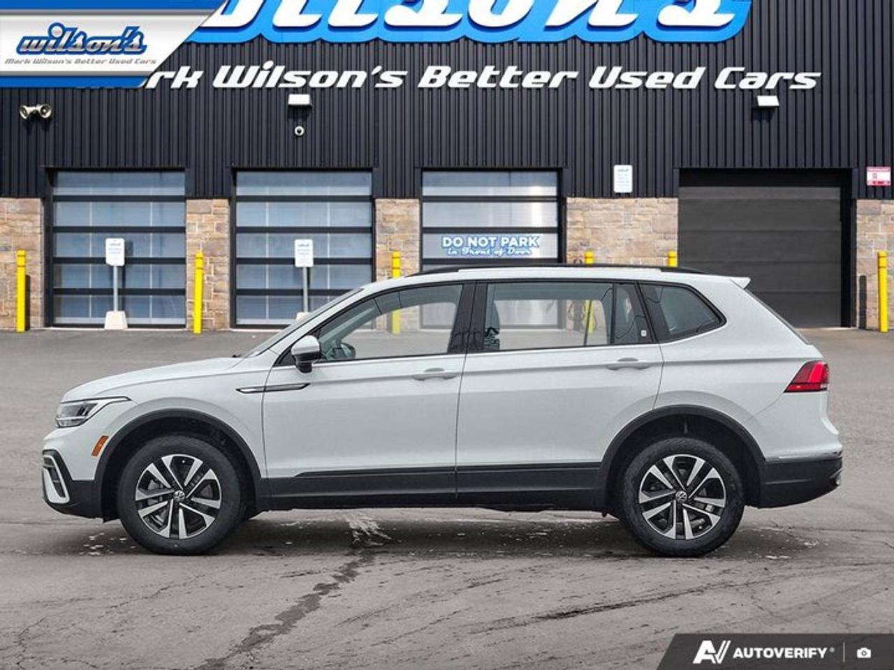 2023 Volkswagen Tiguan Trendline AWD | Heated Wheel + Seats | CarPlay + Android | Rear Camera | and More ! Photo
