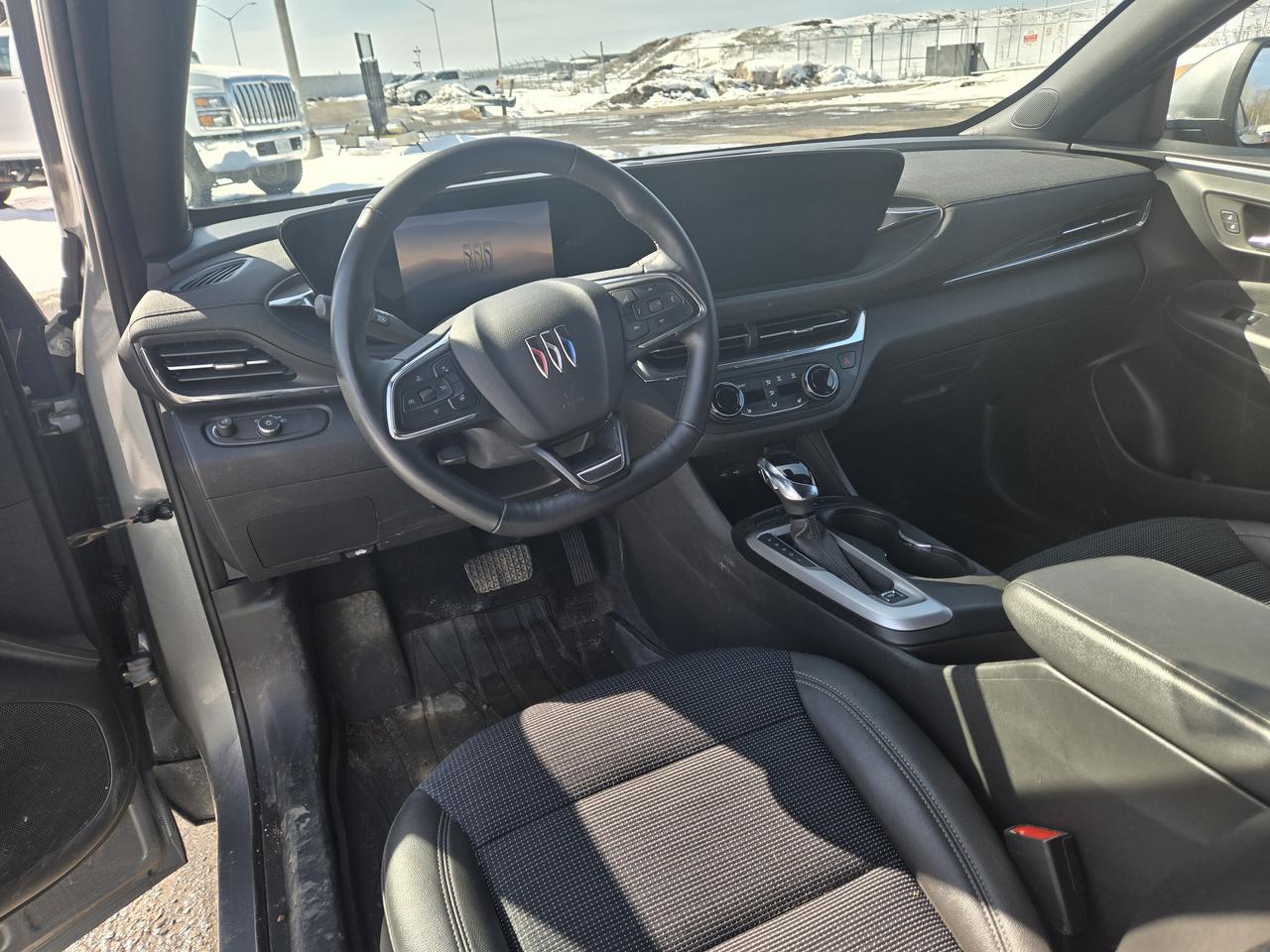 2025 Buick Envista Preferred Photo