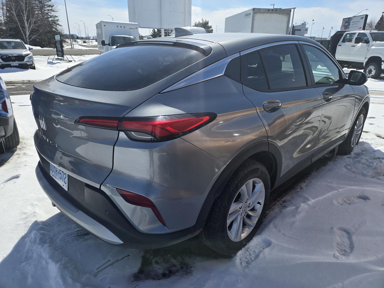 2025 Buick Envista Preferred Photo3