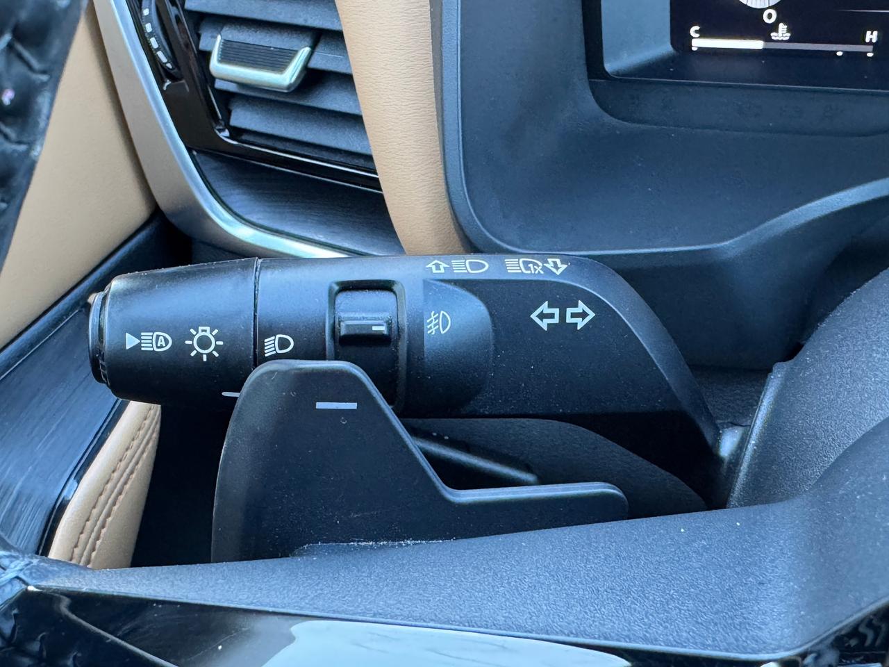 2022 Nissan Rogue AWD Platinum+CLEAN CARFAX Photo