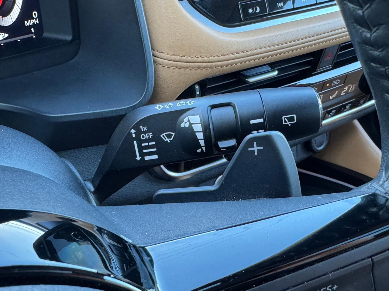 2022 Nissan Rogue AWD Platinum+CLEAN CARFAX Photo