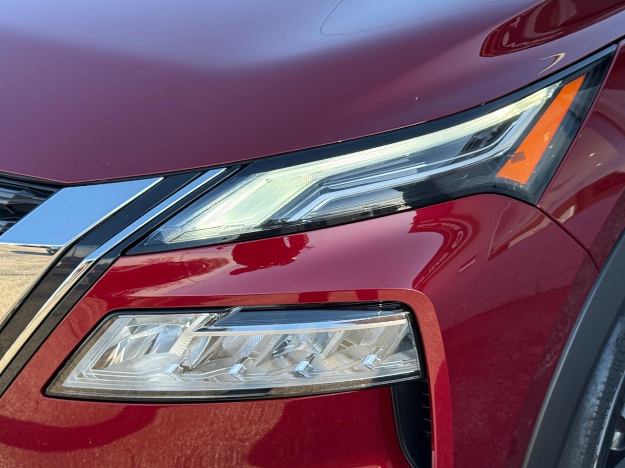 2022 Nissan Rogue AWD Platinum+CLEAN CARFAX Photo