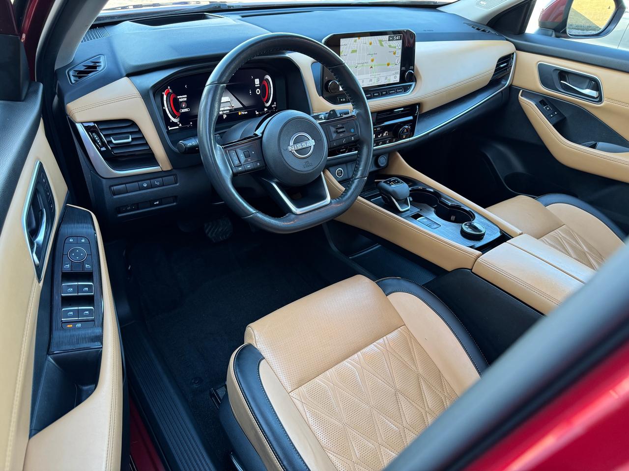 2022 Nissan Rogue AWD Platinum+CLEAN CARFAX Photo