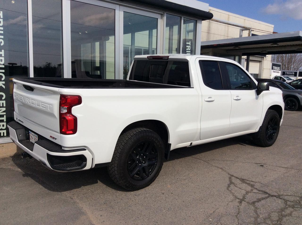 2024 Chevrolet Silverado 1500 RST Photo