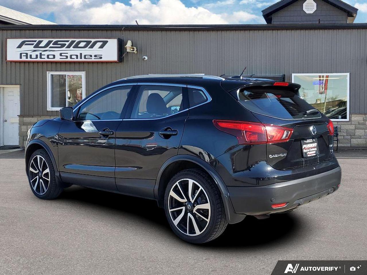 2019 Nissan Qashqai AWD SL-LEATHER-SUNROOF-NAVIGATION-REMOTE START Photo