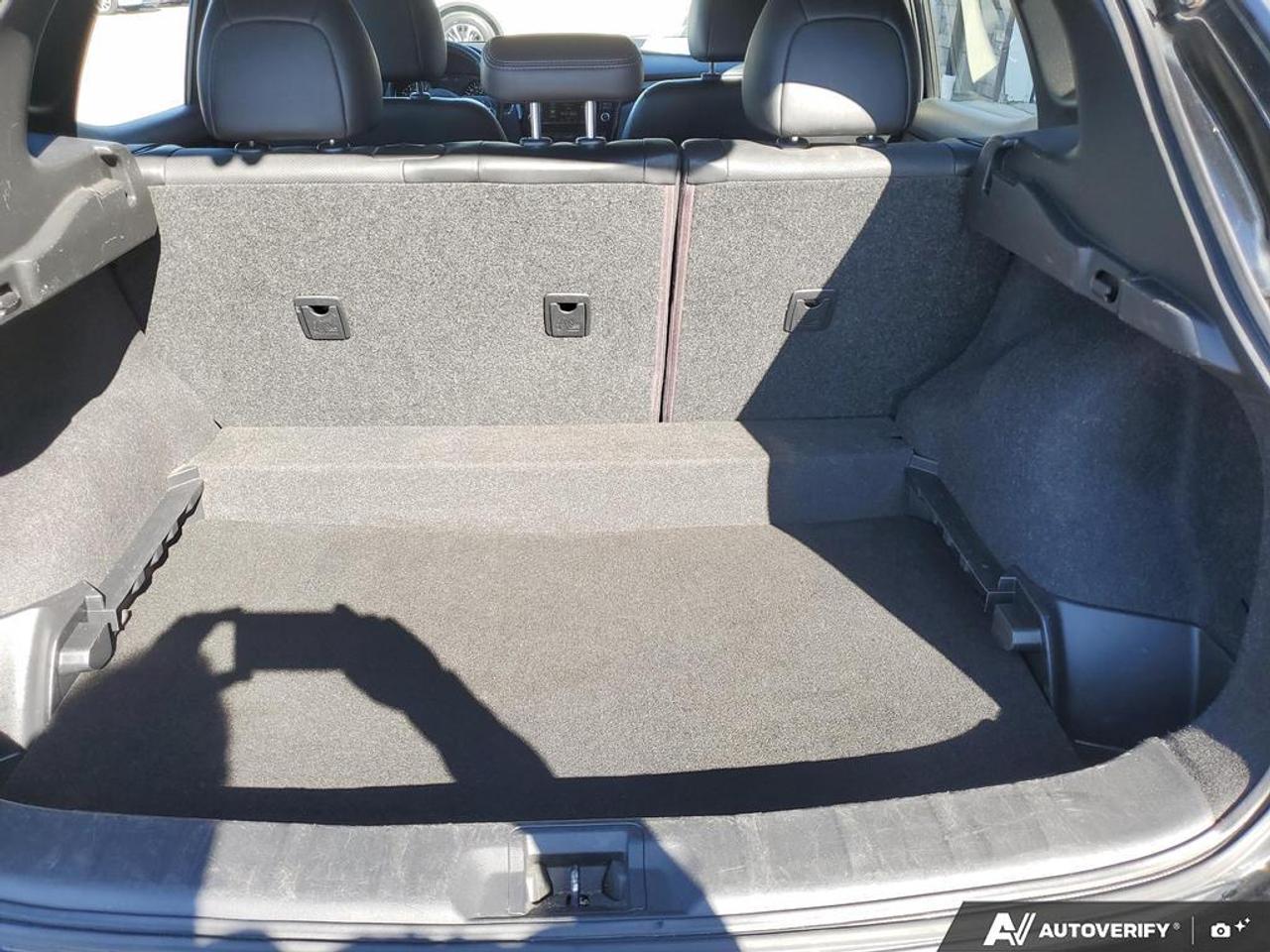 2019 Nissan Qashqai AWD SL-LEATHER-SUNROOF-NAVIGATION-REMOTE START Photo