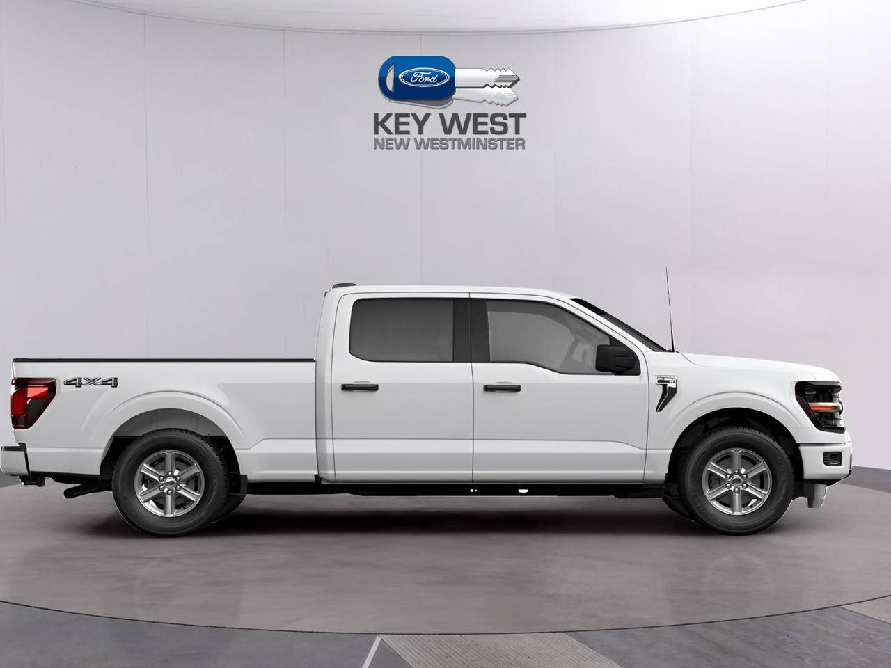 2026 Ford F-150 XLT 4WD SuperCrew 5.5' Box Photo3