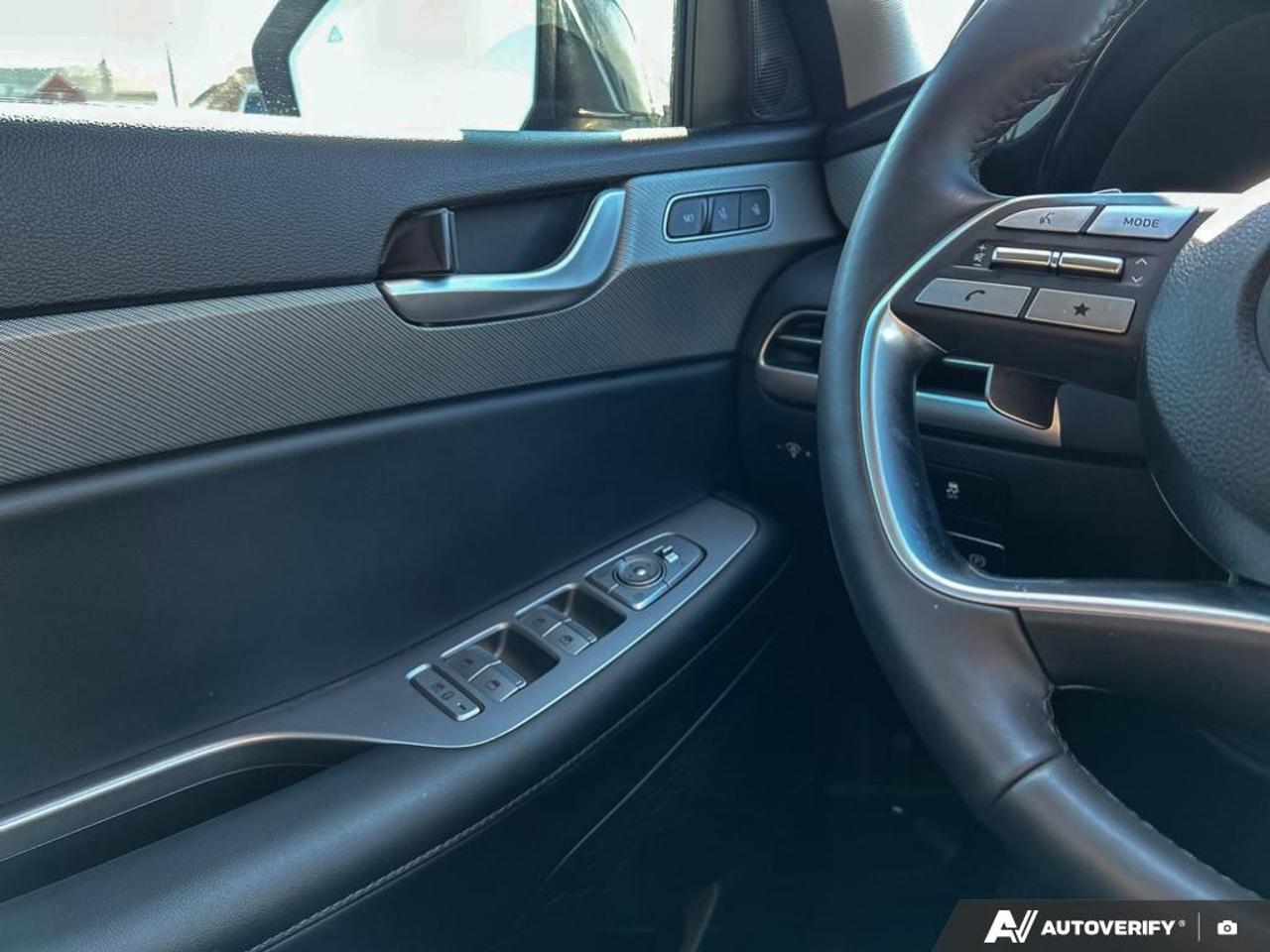 2025 Hyundai PALISADE Urban 7 Passenger 7 PASSENGER | HEATED AND VENTILATED SEATS | NAVIGA Photo