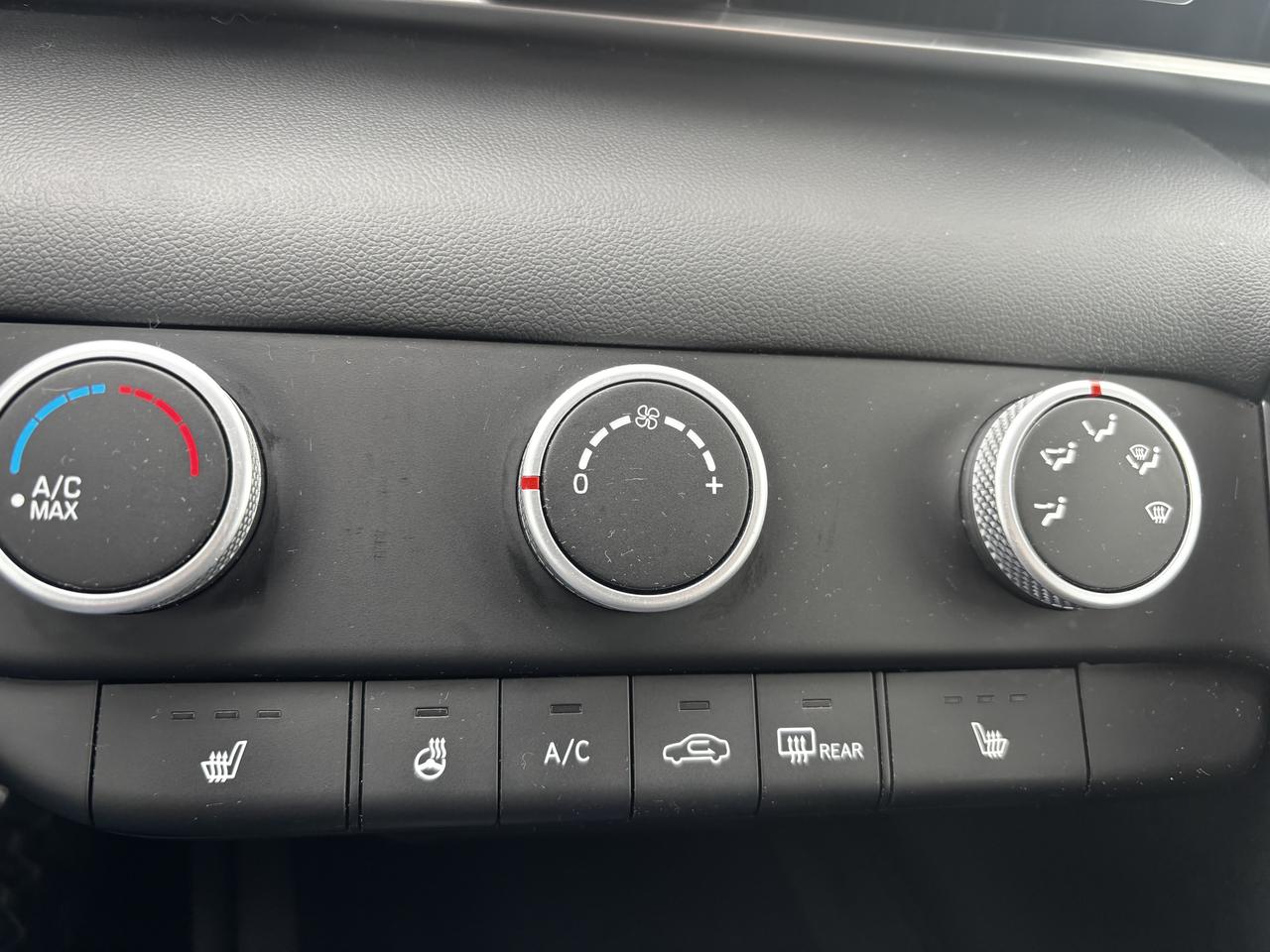 2022 Hyundai Elantra Preferred, Push Button Start, Lane Departure Alert Photo