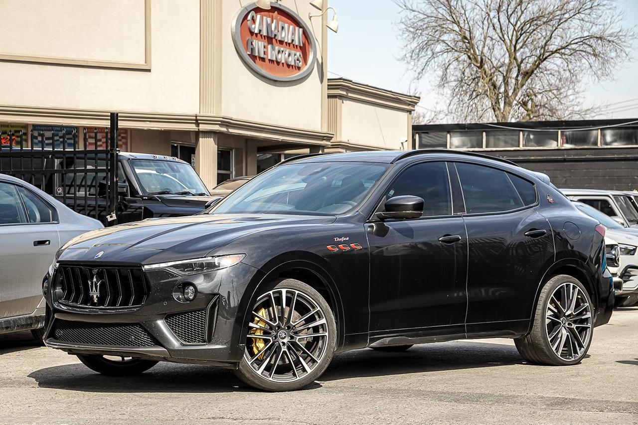 2021 Maserati Levante Trofeo AWD |V8|CARBON PKG|FACTORY FERRARI ENGINE Photo