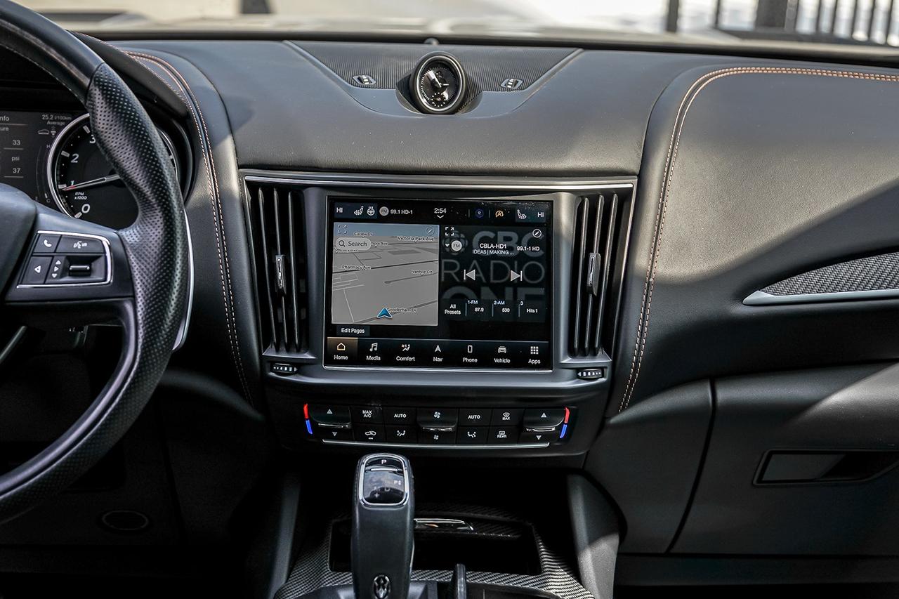2021 Maserati Levante Trofeo AWD |V8|CARBON PKG|FACTORY FERRARI ENGINE Photo