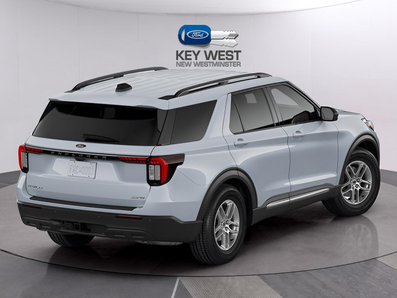 2026 Ford Explorer Active w/200A Pkg 4WD Photo2