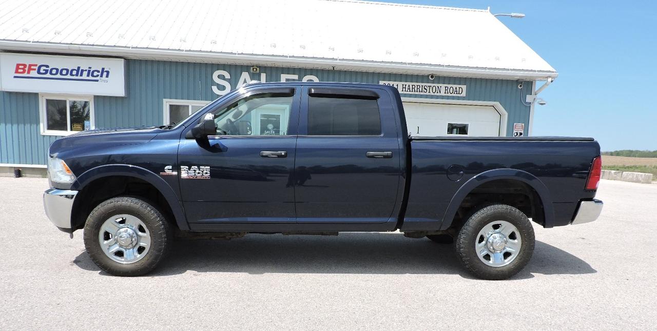 2017 RAM 2500 SXT 6.7 Cummins Diesel 4X4 Seats 6 Only 123000 KMS Photo
