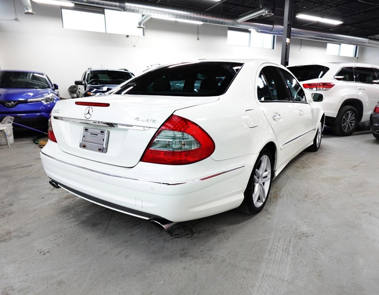 2009 Mercedes-Benz E-Class 3.5L 4MATIC NO ACCIDENT,ALL SERVICE RECORDS Photo