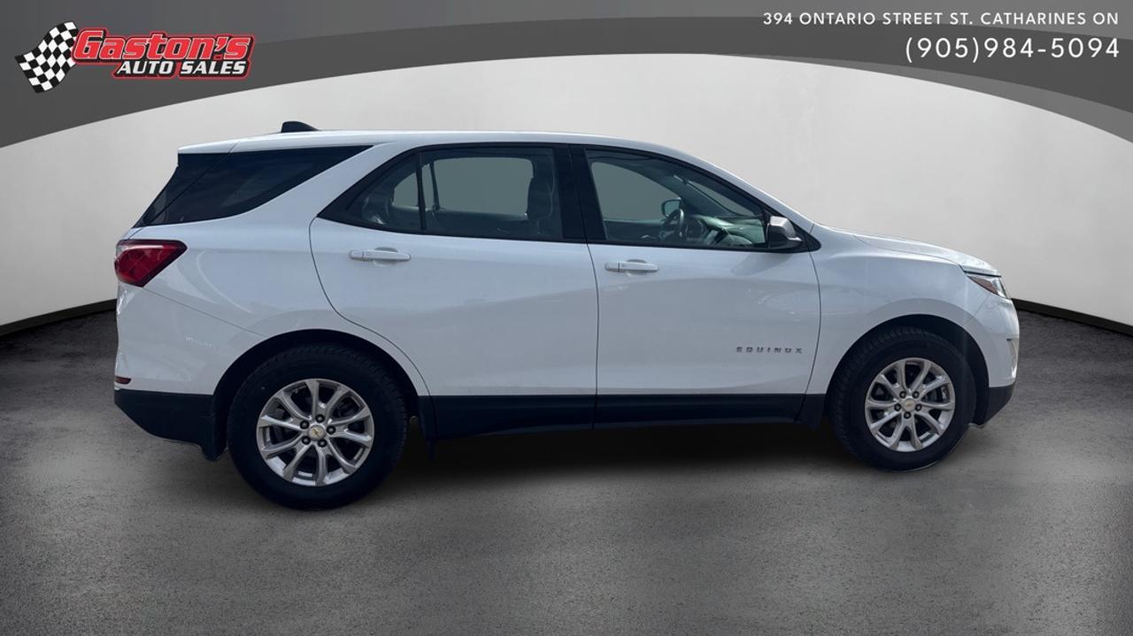 2018 Chevrolet Equinox LS Photo