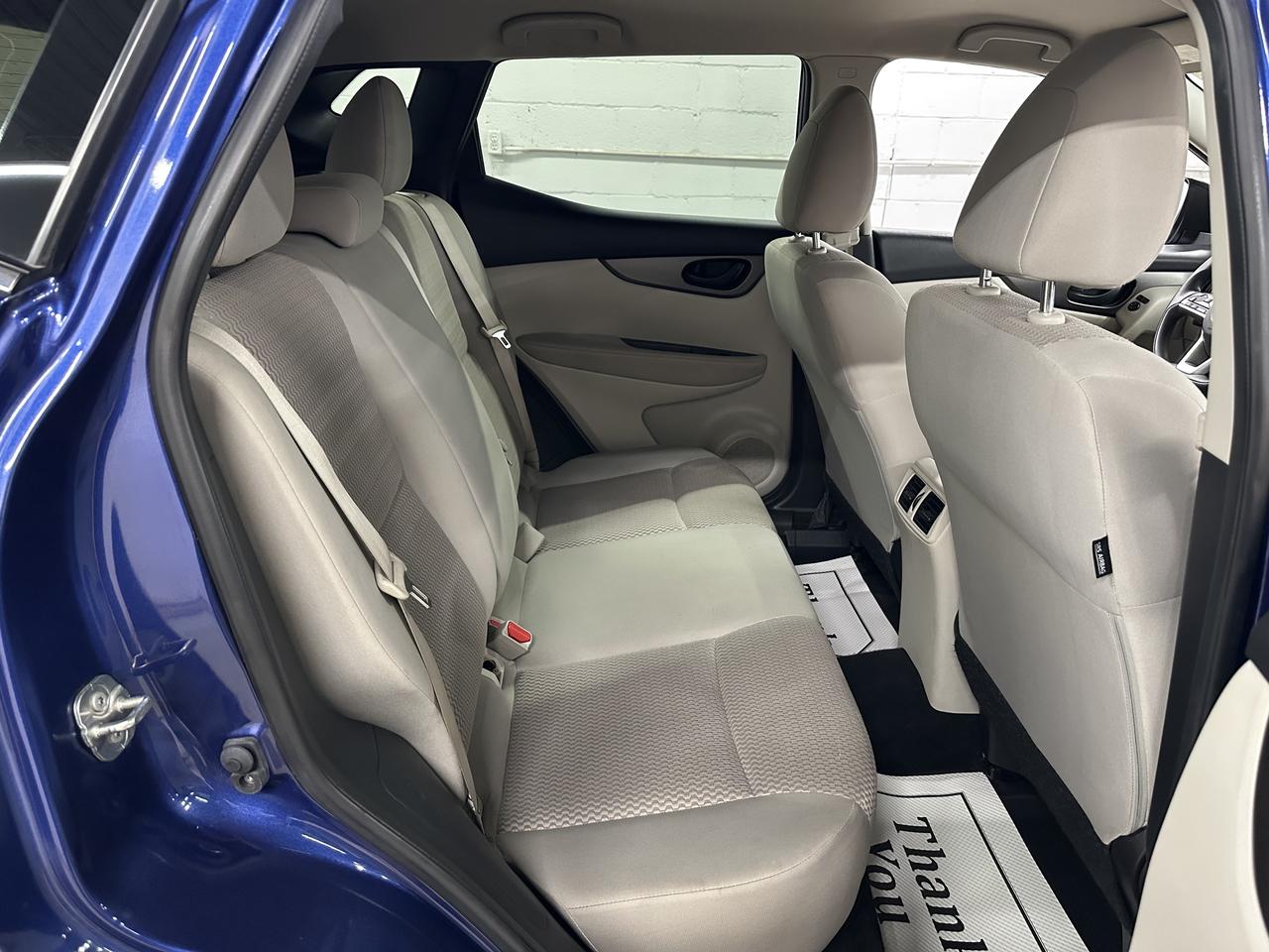 2018 Nissan Qashqai S Photo10