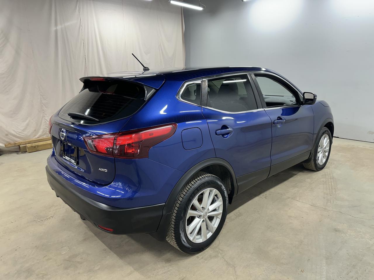 2018 Nissan Qashqai S Photo28