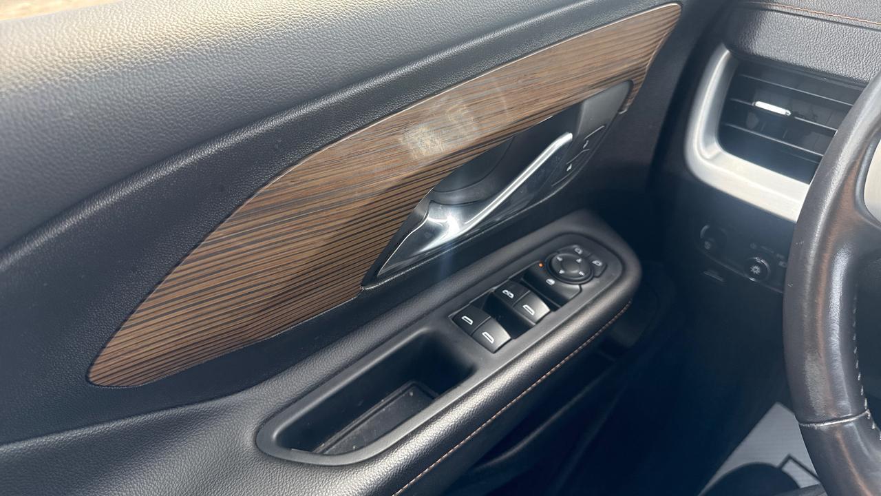 2020 GMC Terrain SLE Photo