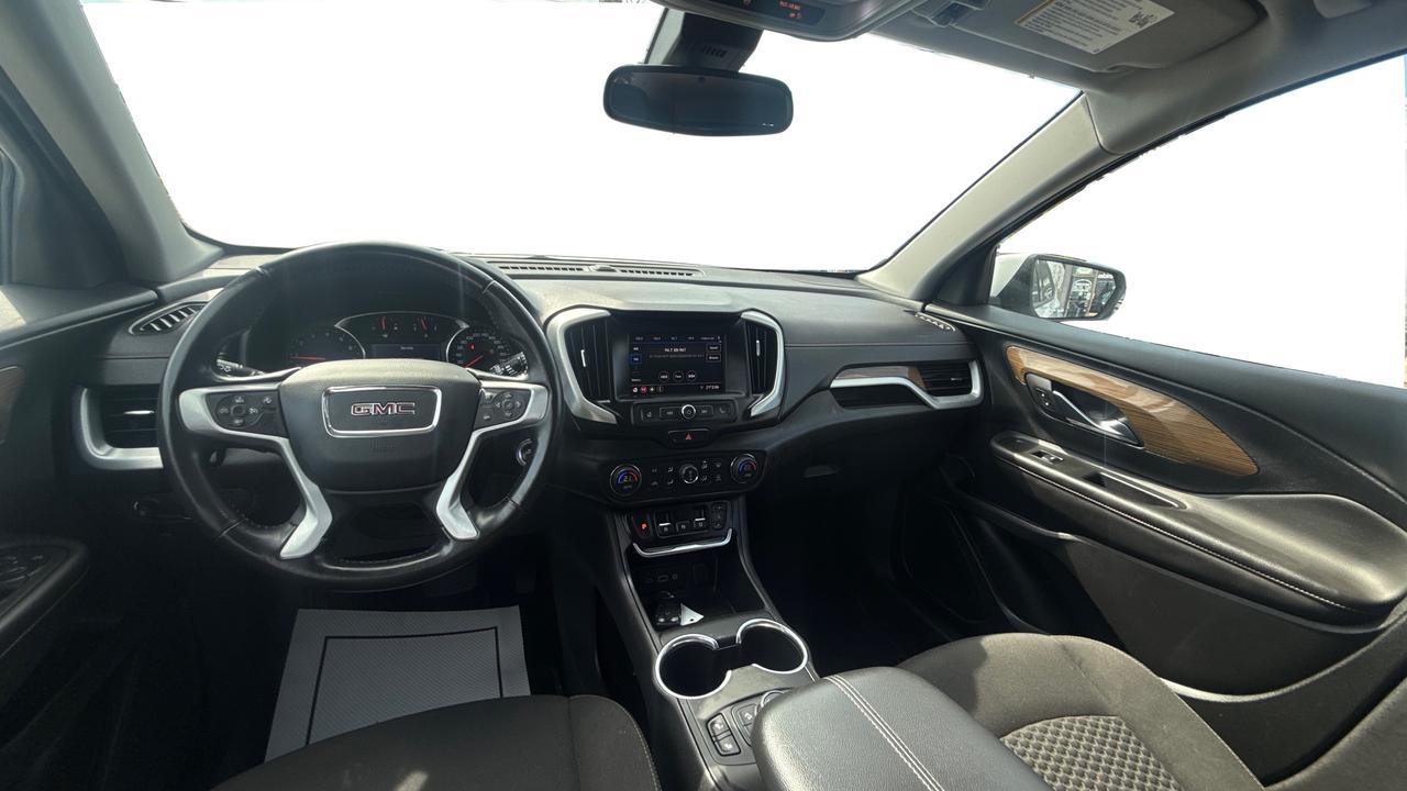 2020 GMC Terrain SLE Photo