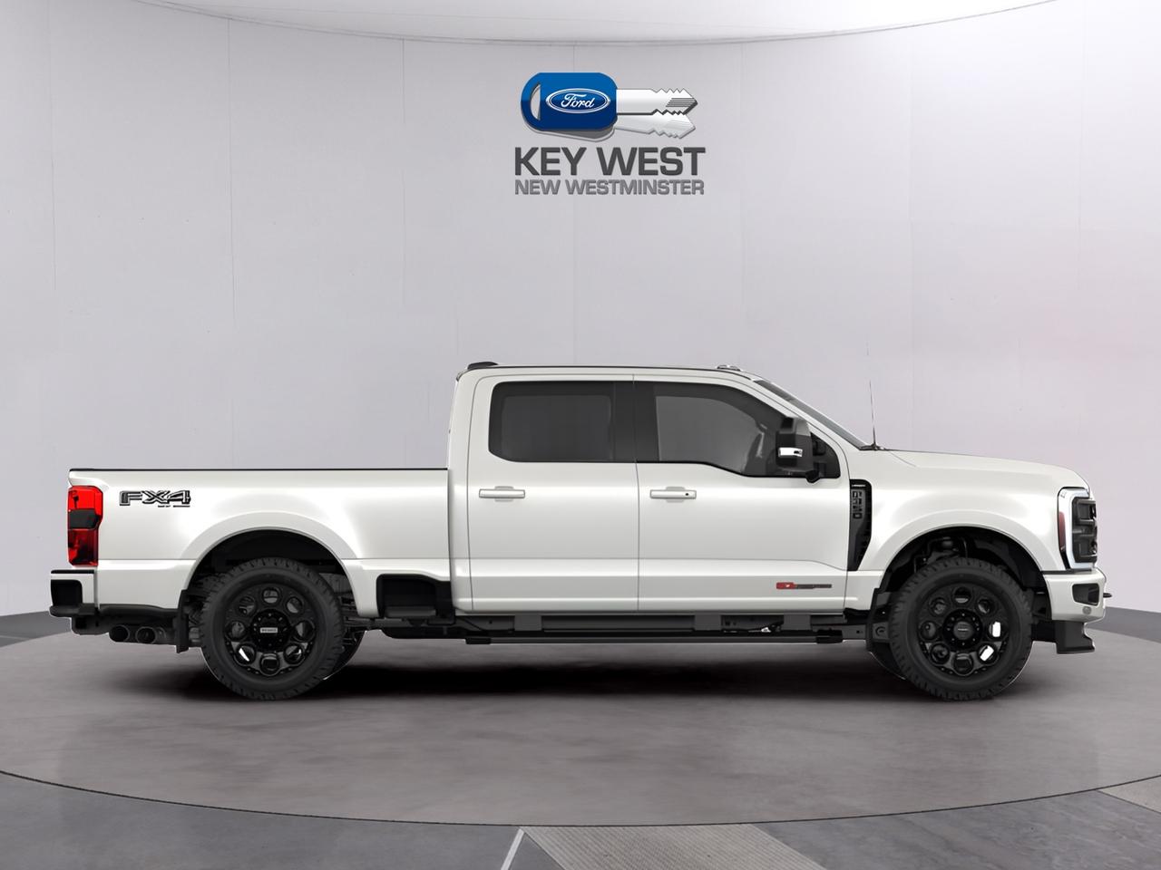 2026 Ford F-350 Super Duty SRW LARIAT 4WD CREW CAB 6.75' BOX Photo3