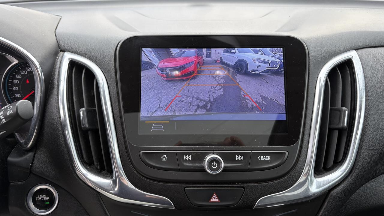 2020 Chevrolet Equinox LT Photo