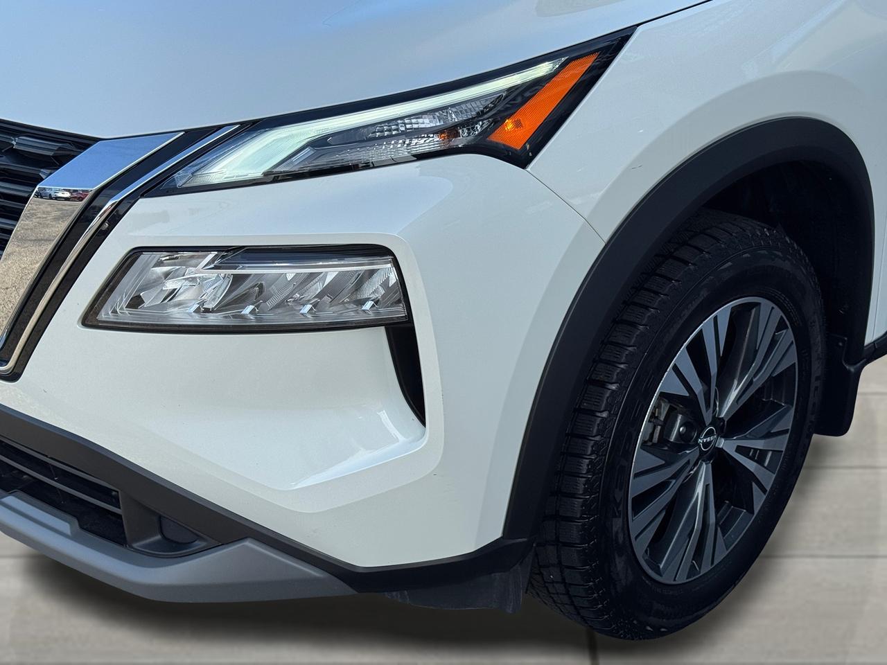 2023 Nissan Rogue SV Moonroof AWD+ONE OWNER+CLEAN CARFAX Photo