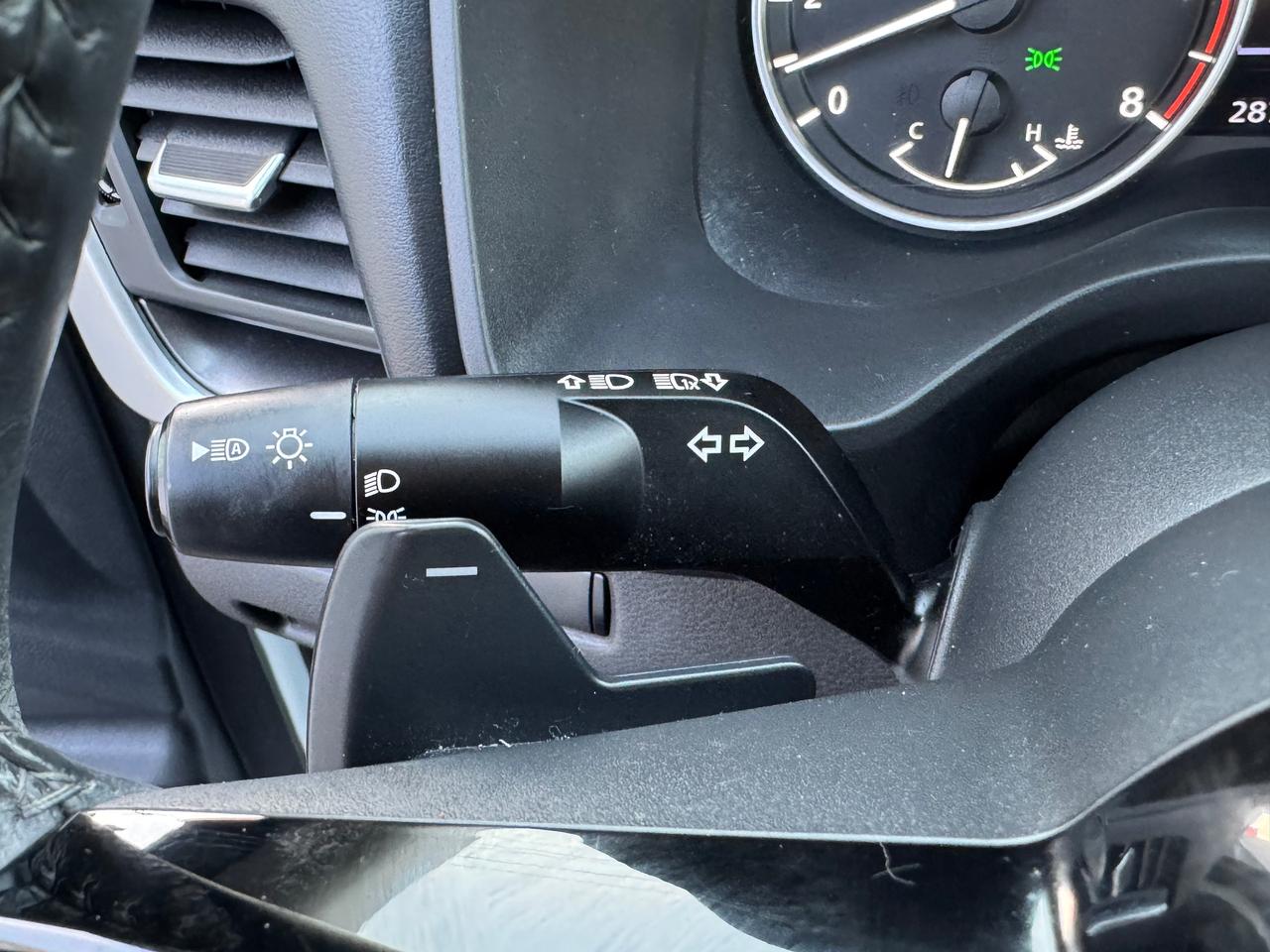 2023 Nissan Rogue SV Moonroof AWD+ONE OWNER+CLEAN CARFAX Photo