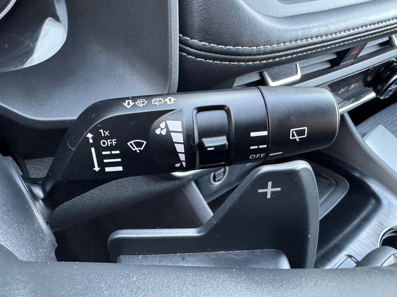 2023 Nissan Rogue SV Moonroof AWD+ONE OWNER+CLEAN CARFAX Photo