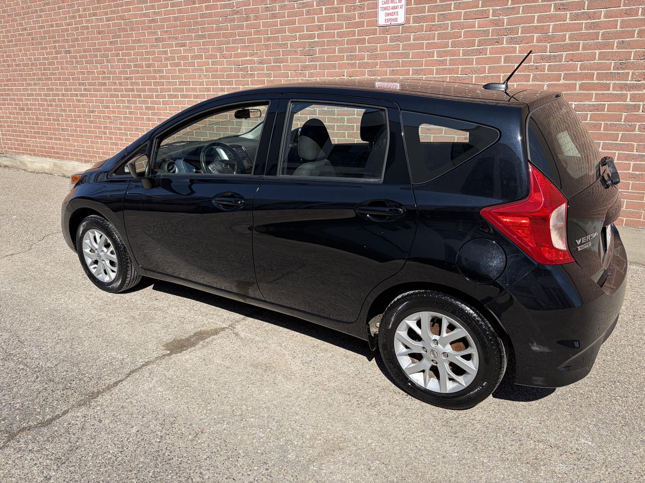 2018 Nissan Versa Note SV Photo