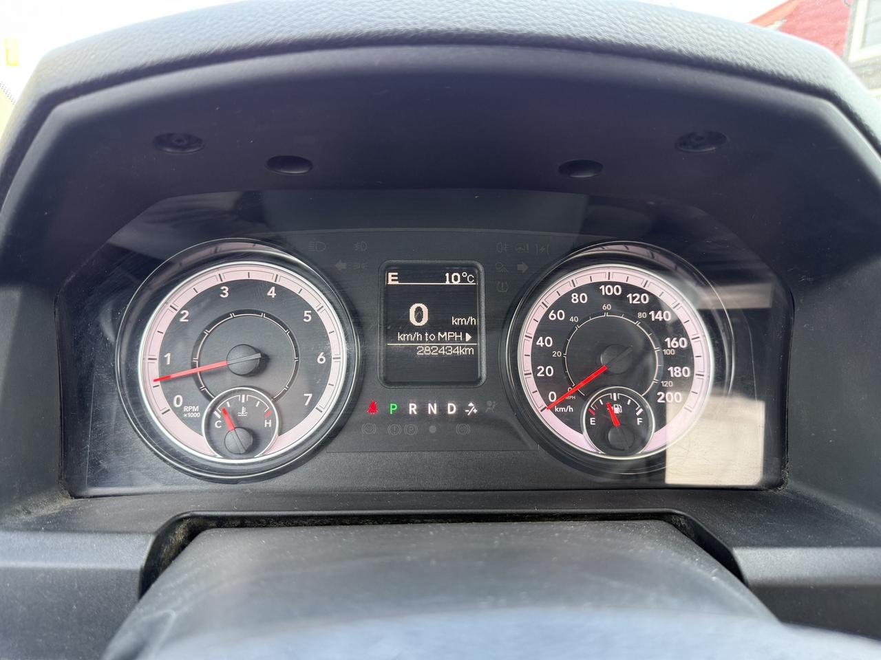 1775479557