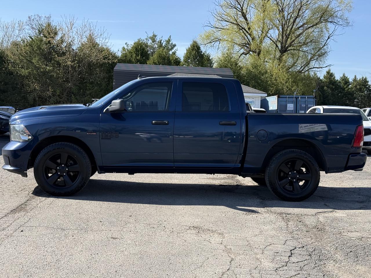 2021 RAM 1500 Classic EXPRESS Photo