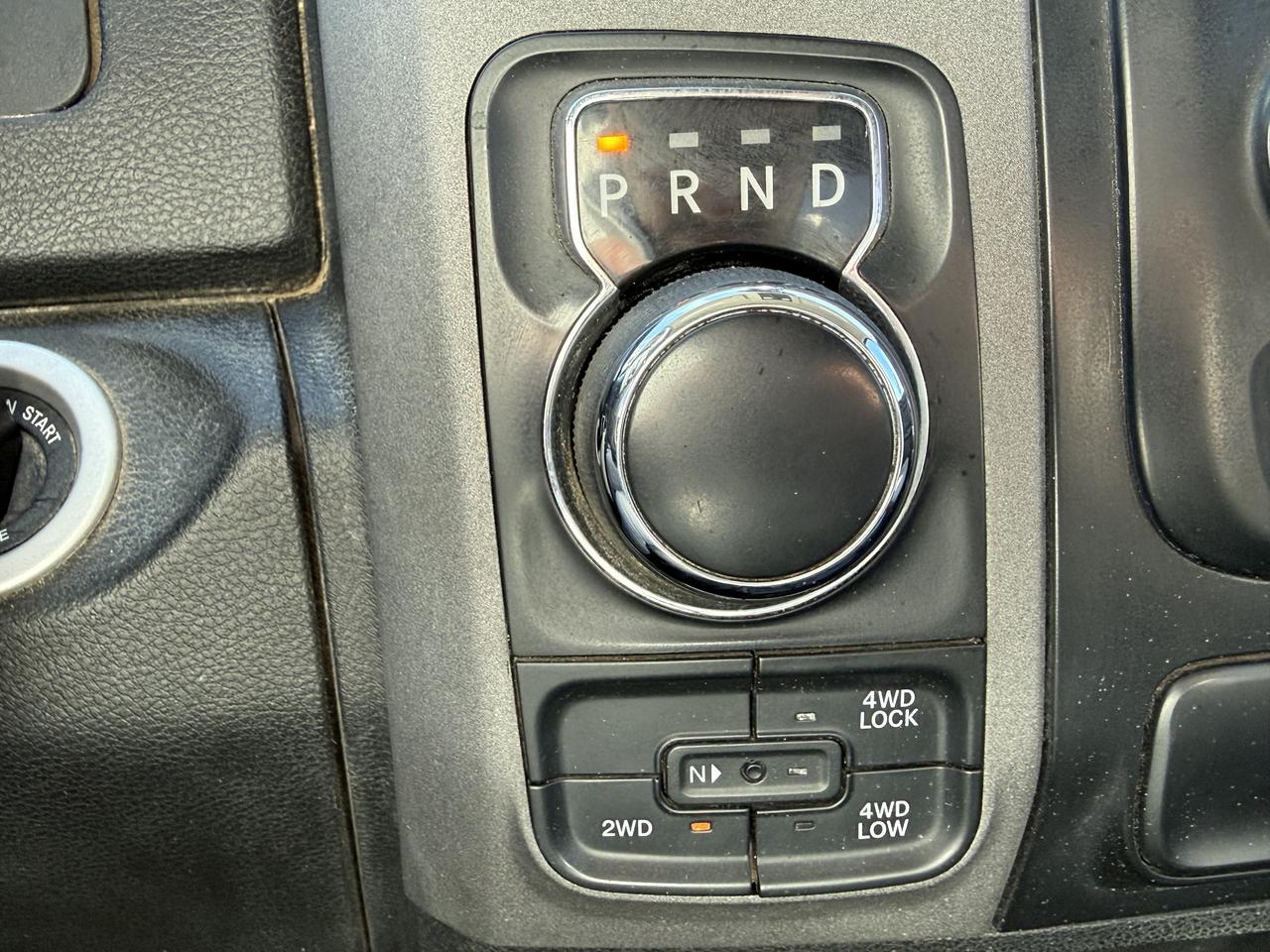 2021 RAM 1500 Classic EXPRESS Photo