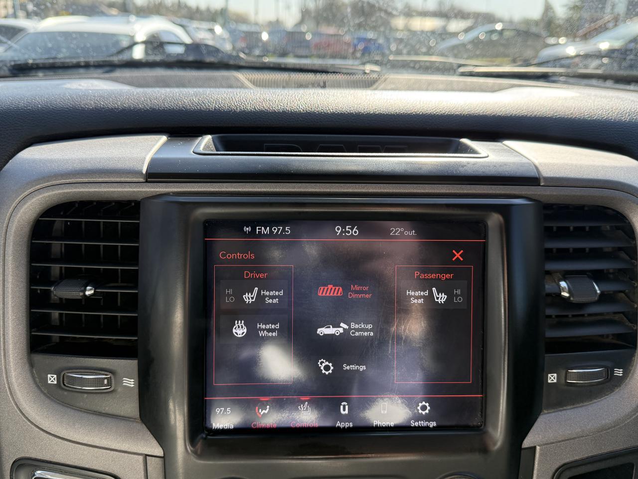 2021 RAM 1500 Classic EXPRESS Photo