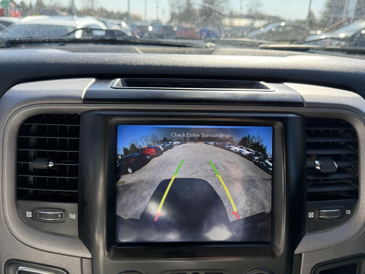 2021 RAM 1500 Classic EXPRESS Photo