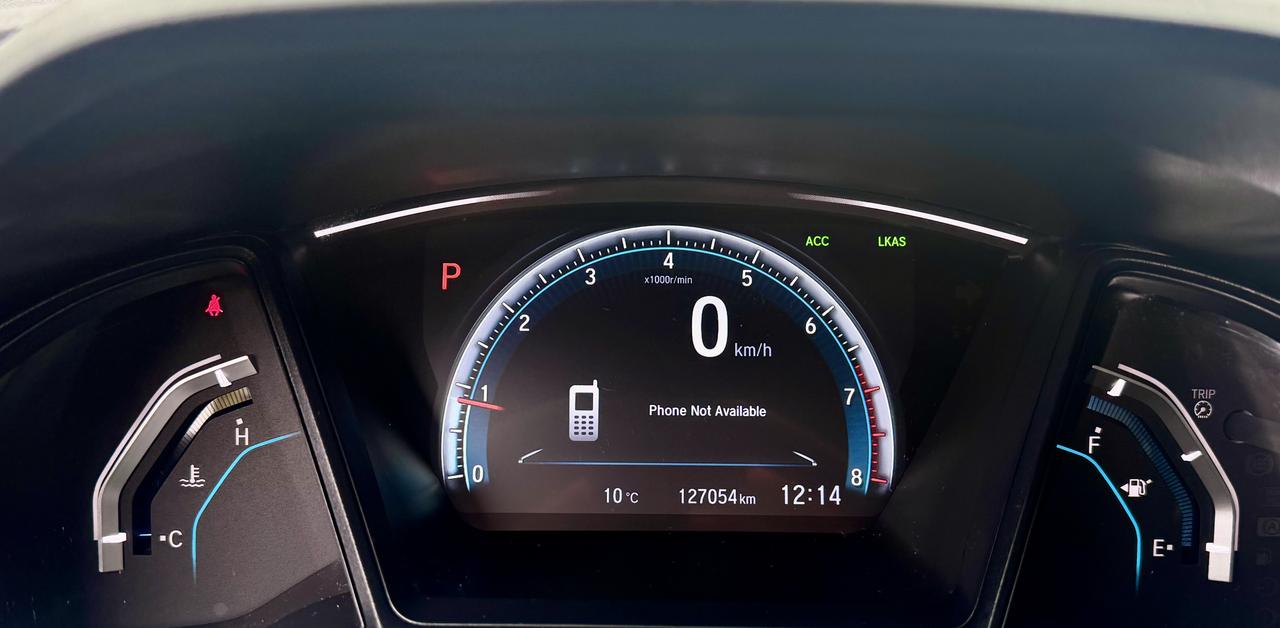 2018 Honda Civic FINANCING AVAILABLE Photo11