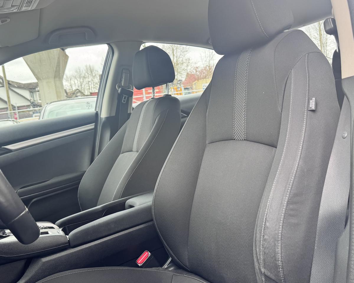 2018 Honda Civic FINANCING AVAILABLE Photo9