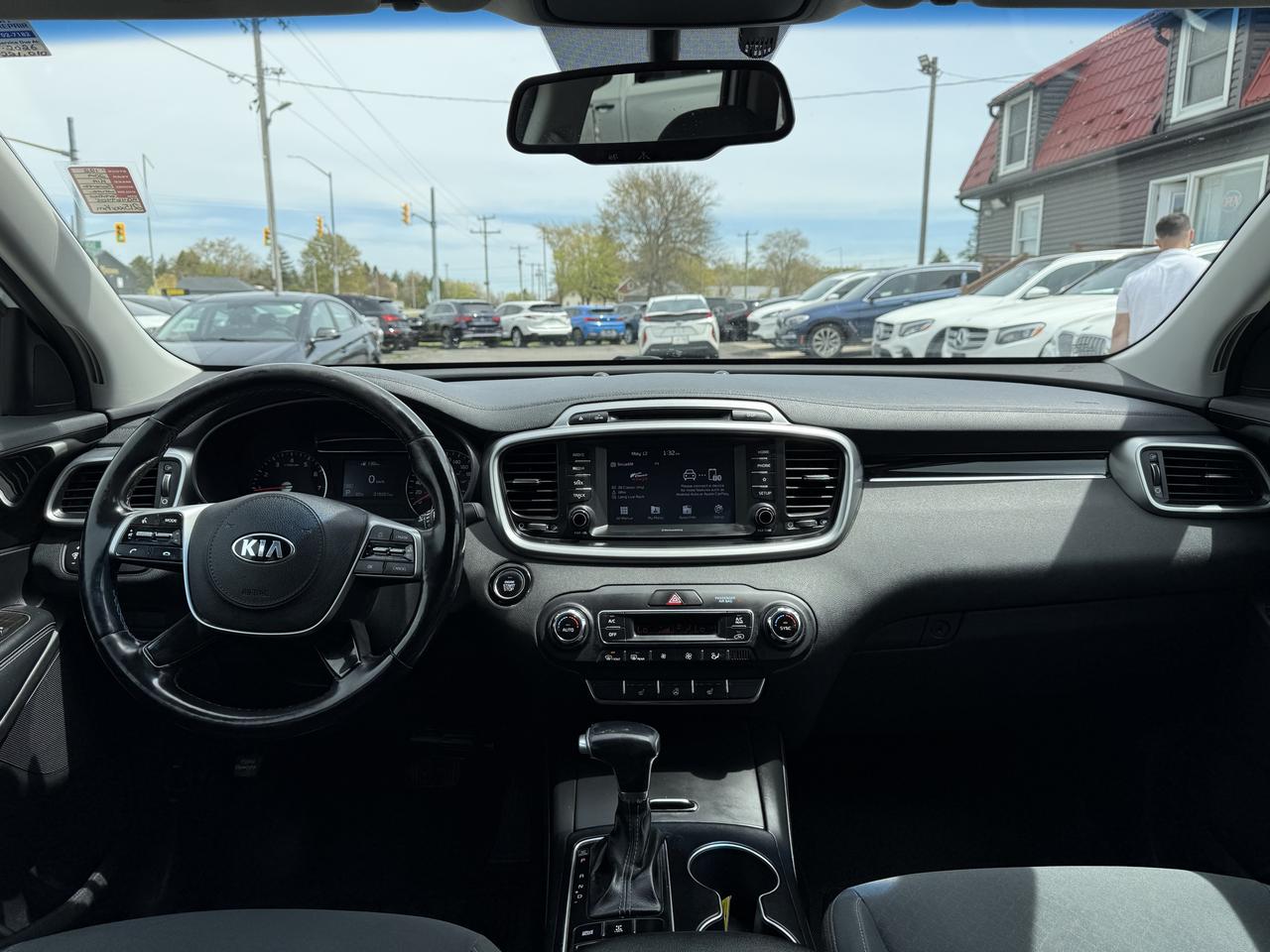2019 Kia Sorento LX Photo