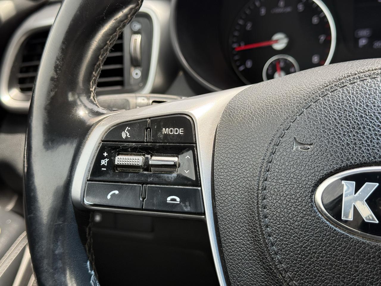 2019 Kia Sorento LX Photo