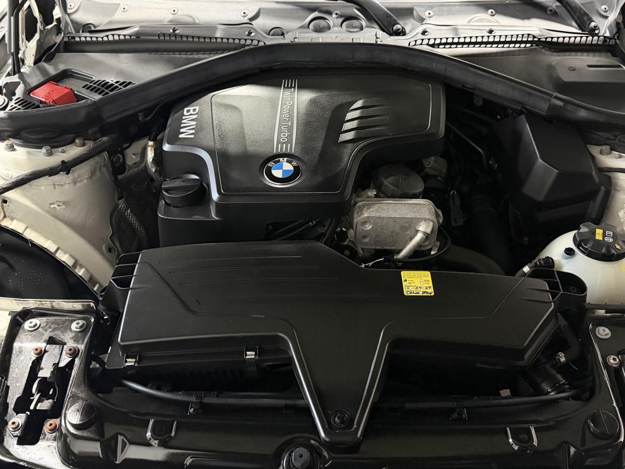 2015 BMW 3 Series 328i xDrive NAVI|SUNROOF|LEATHER Photo