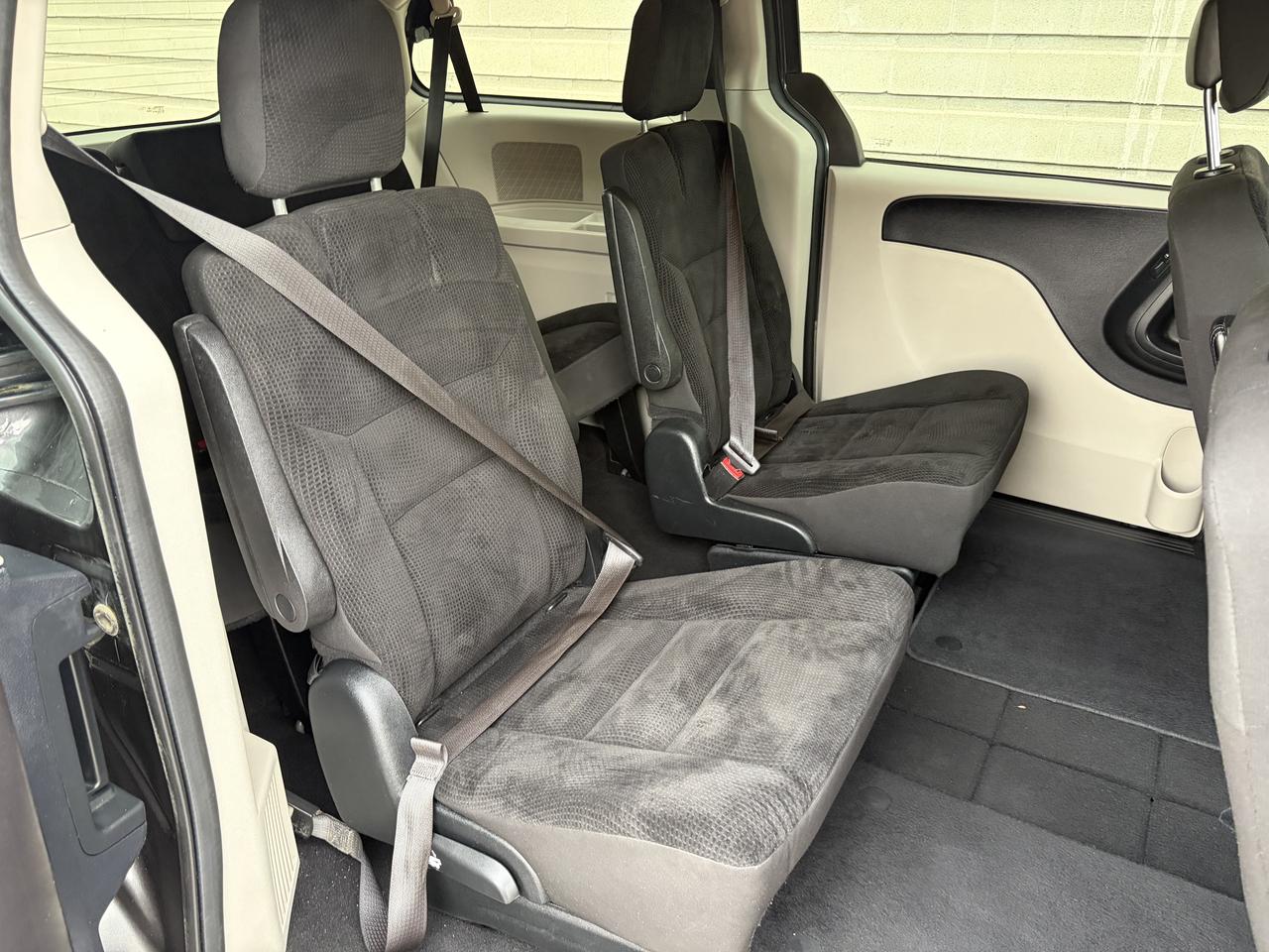 2020 Dodge Grand Caravan SXT, SE Photo