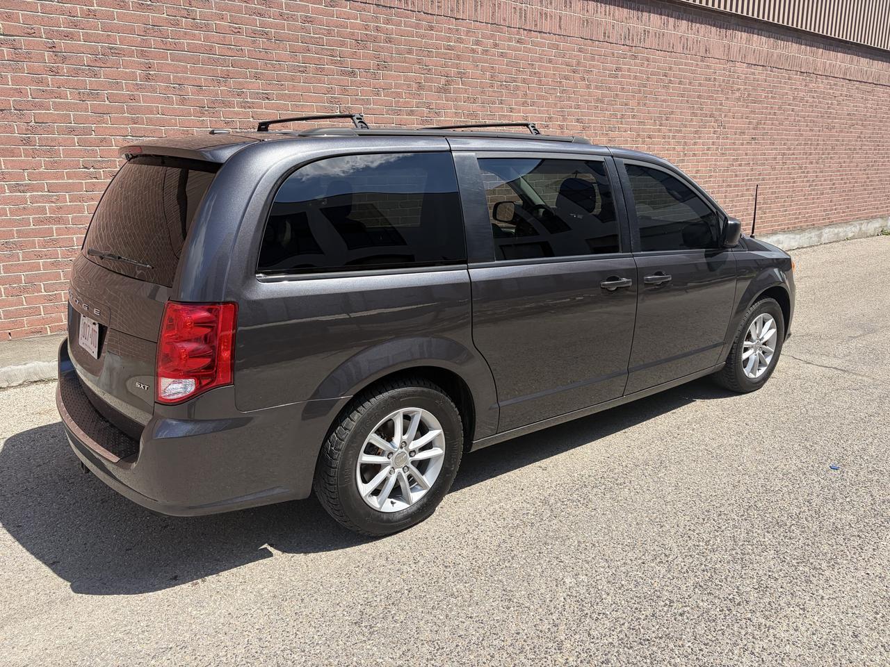 2020 Dodge Grand Caravan SXT, SE Photo