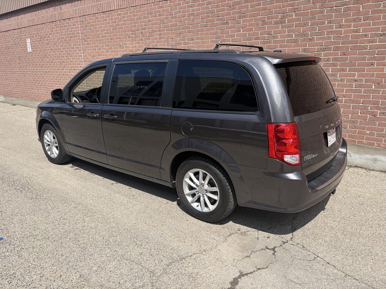 2020 Dodge Grand Caravan SXT, SE Photo
