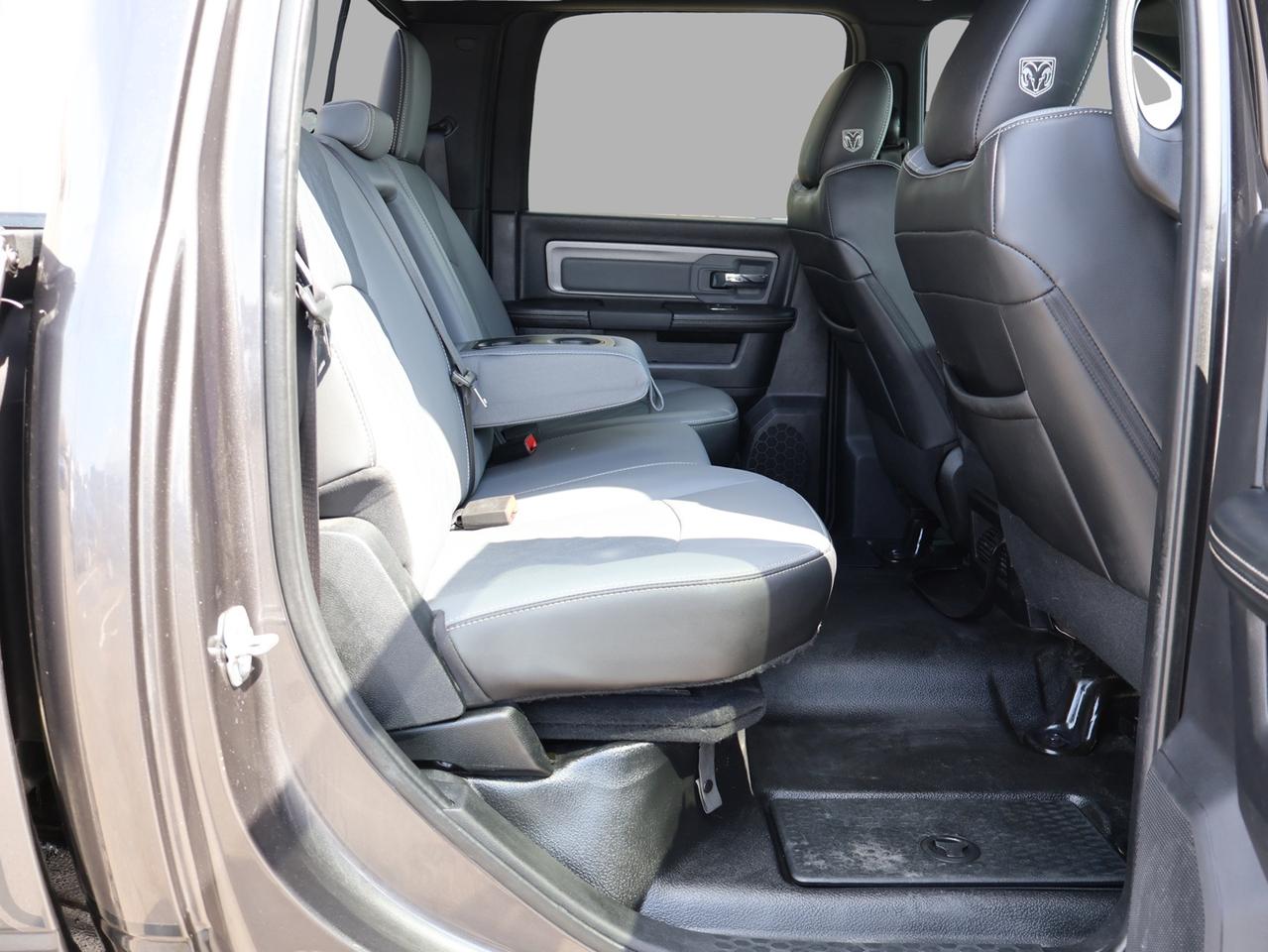 2017 RAM 2500 POWER WAGON HEMI CREW 4WD CERTIFIED *ACCIDENT FREE* CAMERA BLUETOOTH LEATHER HEATED SEATS/STEERING CRUISE ALLOYS Photo