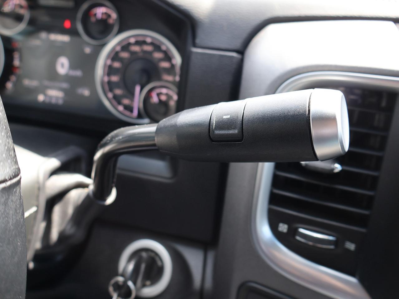 2017 RAM 2500 POWER WAGON HEMI CREW 4WD CERTIFIED *ACCIDENT FREE* CAMERA BLUETOOTH LEATHER HEATED SEATS/STEERING CRUISE ALLOYS Photo