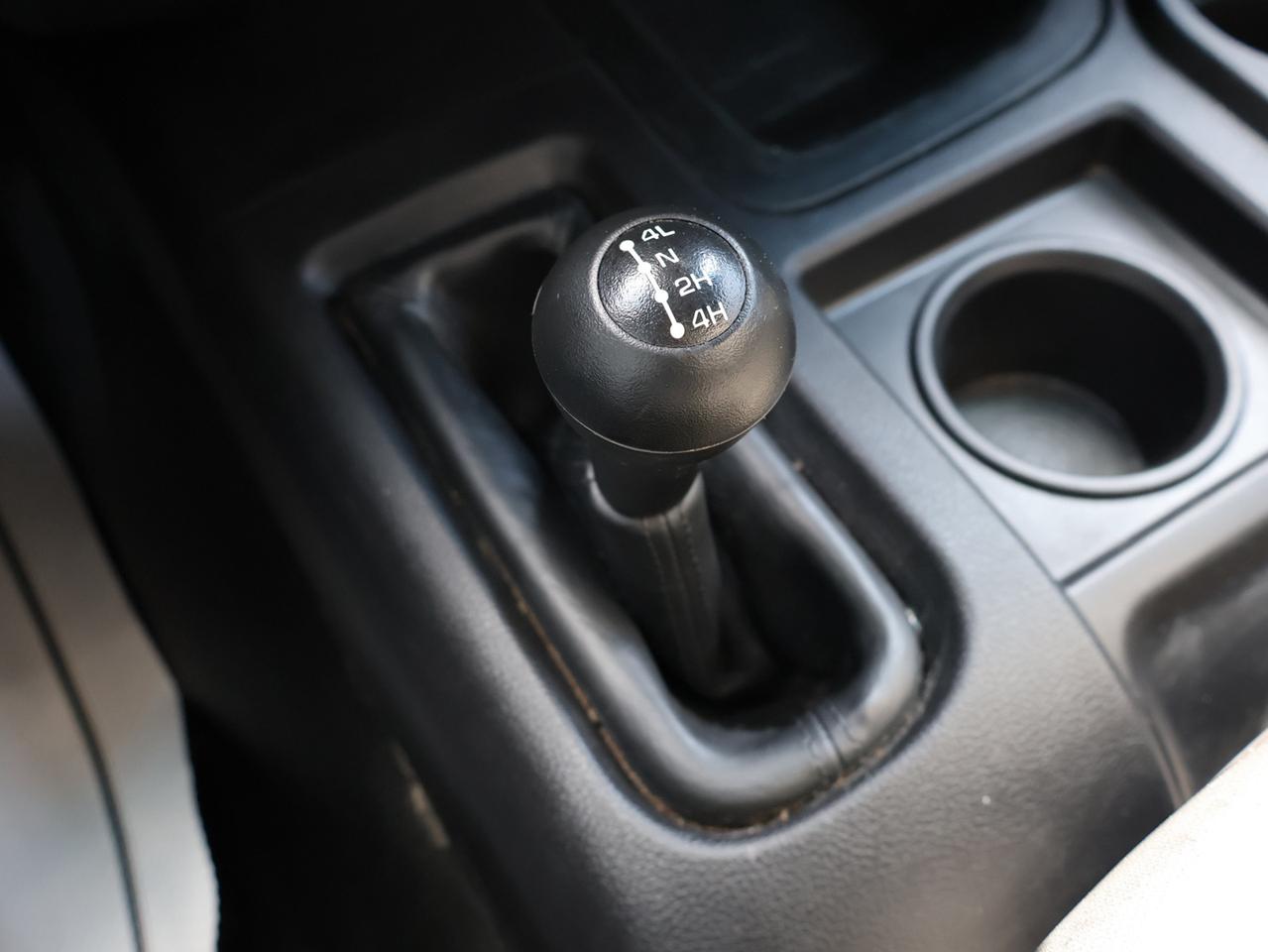 2017 RAM 2500 POWER WAGON HEMI CREW 4WD CERTIFIED *ACCIDENT FREE* CAMERA BLUETOOTH LEATHER HEATED SEATS/STEERING CRUISE ALLOYS Photo