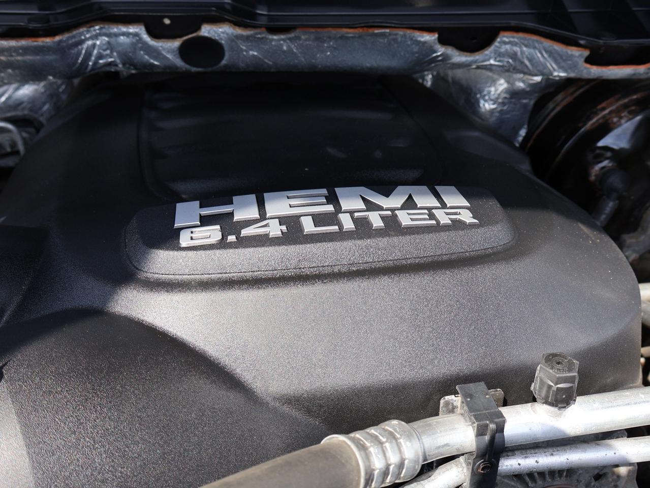 2017 RAM 2500 POWER WAGON HEMI CREW 4WD CERTIFIED *ACCIDENT FREE* CAMERA BLUETOOTH LEATHER HEATED SEATS/STEERING CRUISE ALLOYS Photo