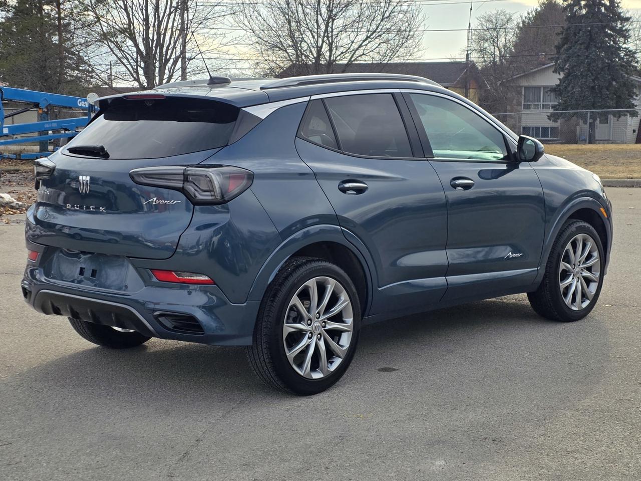 2024 Buick Encore GX Avenir AWD Photo4