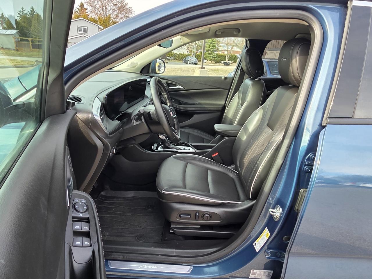 2024 Buick Encore GX Avenir AWD Photo