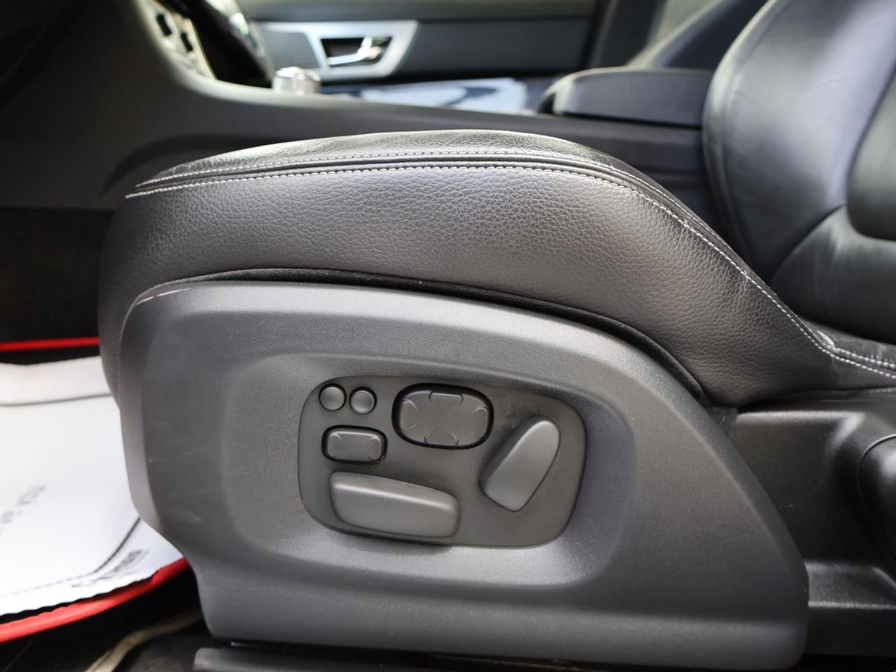 2015 Jaguar XF -Series 3.0 SPORT AWD CERTIFIED *JAGUAR MAINTAIN* CAMERA NAV BLUETOOTH LEATHER HEATED SEATS/STEERING SUNROOF CRUISE ALLOYS Photo