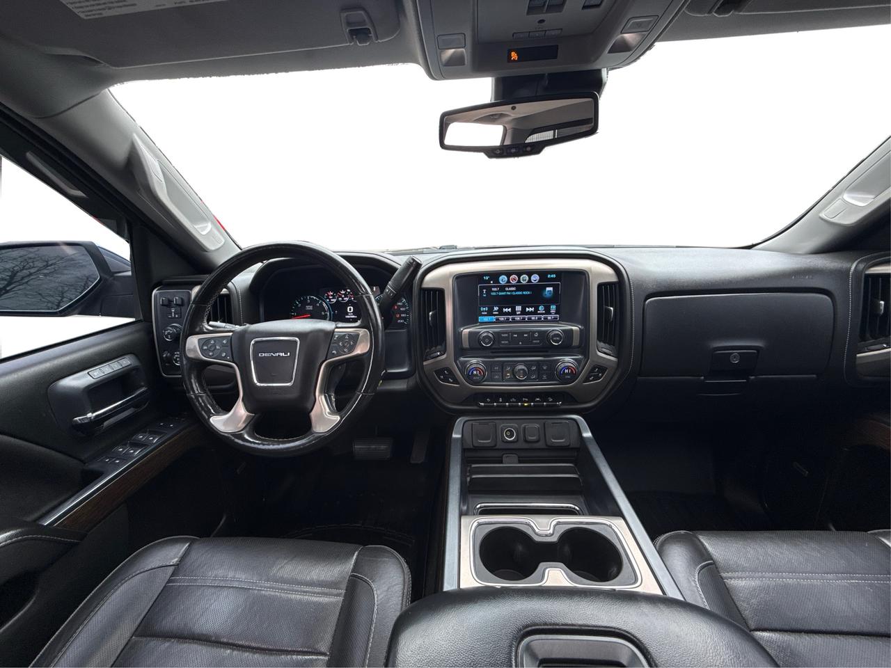 2018 GMC Sierra DENALI Photo